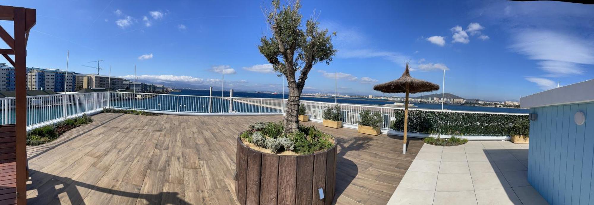 Deluxe Marina View Seafront Gibraltar Stay Exterior photo