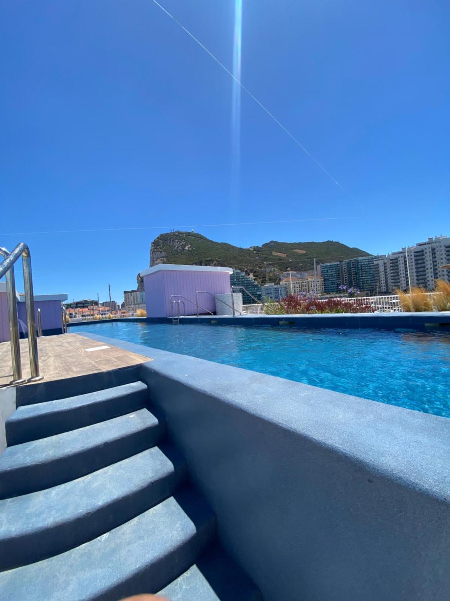 Deluxe Marina View Seafront Gibraltar Stay Exterior photo